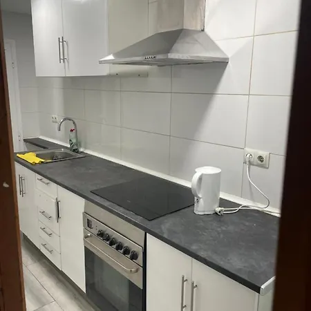 ホームステイ Habitacion Privada Workstay