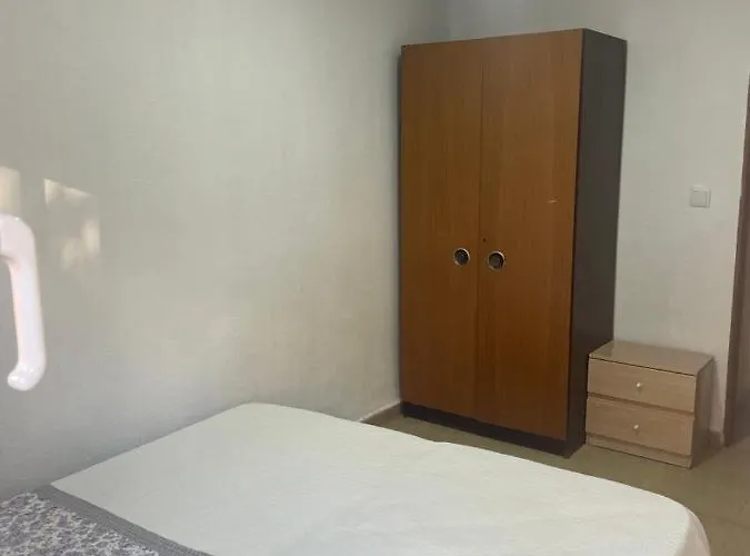 Habitacion Privada Workstay Quarto em Acomodações Particulares